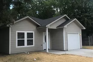 1719 Park St, Commerce, TX 75428 - Photo 1