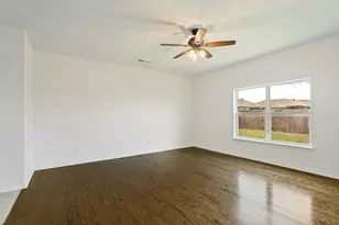 215 Silver Leaf Dr, Princeton, TX 75407 - Photo 9