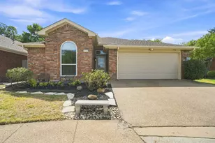 406 Gardenia Ln, Waxahachie, TX 75165 - Photo 3