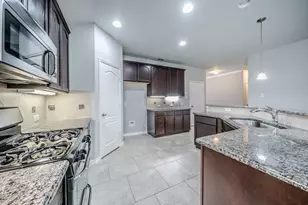 5735 Mountain Hollow Dr, Dallas, TX 75249 - Photo 7