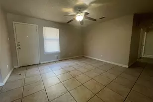 10515 Eastcrest Ln, Dallas, TX 75217 - Photo 9
