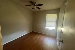 10515 Eastcrest Ln, Dallas, TX 75217 - Photo 13