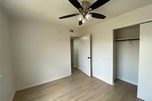 10355 Limestone Dr, Dallas, TX 75217 - Photo 11