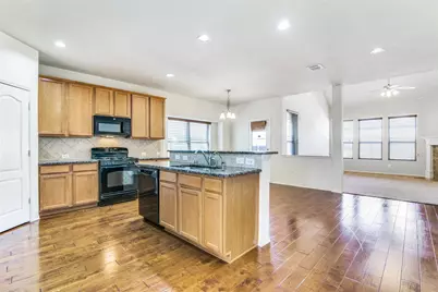 9400 Harrell Drive, McKinney, TX 75072 - Photo 9