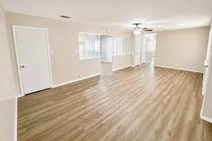 1902 Joslin St, Cleburne, TX 76033 - Photo 3