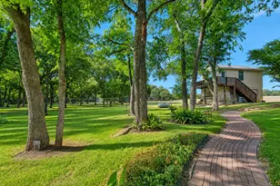 318 Ridge Creek Rd, Waxahachie, TX 75167 - Photo 31
