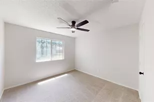 1532 Marion Dr, Dallas, TX 75211 - Photo 15