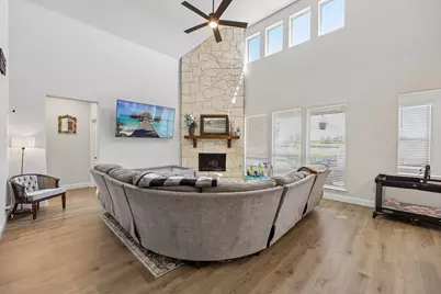 7700 Sunspray Street, Joshua, TX 76058 - Photo 3