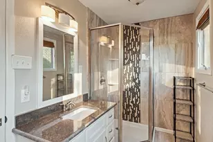2811 Crowley Ct, Arlington, TX 76012 - Photo 25