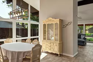 2811 Crowley Ct, Arlington, TX 76012 - Photo 9
