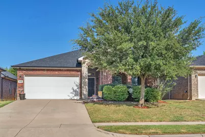 1052 Jodie Drive, Weatherford, TX 76087 - Photo 3
