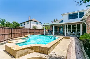 1702 Bluffview Ln, Carrollton, TX 75007 - Photo 35