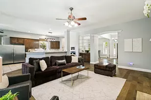 1702 Bluffview Ln, Carrollton, TX 75007 - Photo 9