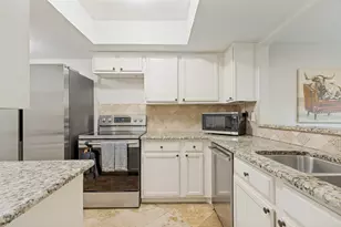 8434 Towneship Ln, Dallas, TX 75243 - Photo 13
