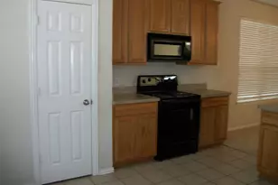 10190 Cedar Lake Dr, Providence Village, TX 76227 - Photo 7