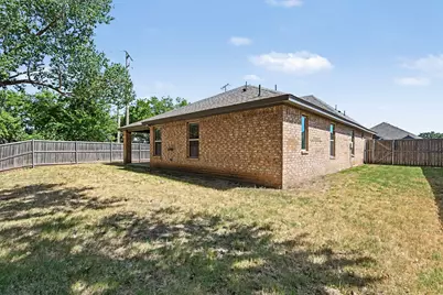 977 Sam Street, Springtown, TX 76082 - Photo 31