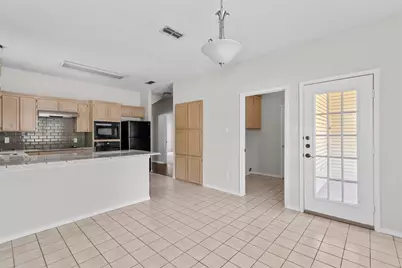 2805 Inniswood Circle, Arlington, TX 76015 - Photo 11