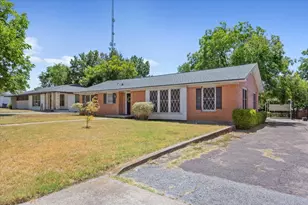 1212 Guthrie Dr, Waco, TX 76710 - Photo 3