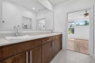 3930 Bowser Ave, Dallas, TX 75219 - Photo 17