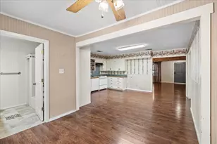 309 SW 5th St, Kerens, TX 75144 - Photo 13