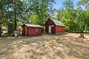 309 SW 5th St, Kerens, TX 75144 - Photo 25