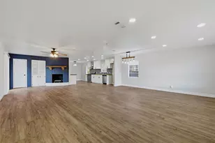 1808 Robin Dr, Sherman, TX 75092 - Photo 3