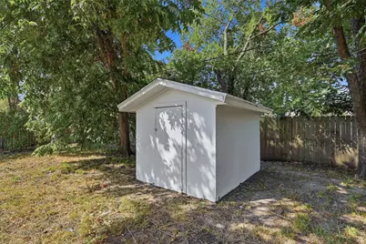 1808 Robin Drive, Sherman, TX 75092 - Photo 33