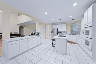 2988 Hillingdon Dr, Richardson, TX 75082 - Photo 5