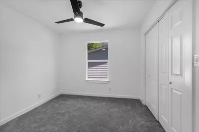 4505 Quails Lane, Fort Worth, TX 76119 - Photo 17