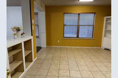824 Mulder Drive, Arlington, TX 76001 - Photo 9
