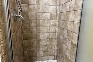 824 Mulder Dr, Arlington, TX 76001 - Photo 27