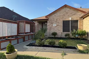824 Mulder Dr, Arlington, TX 76001 - Photo 3