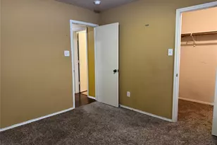 824 Mulder Dr, Arlington, TX 76001 - Photo 17