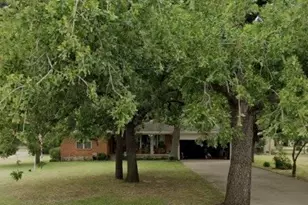 1331 Yates Dr, Hurst, TX 76053 - Photo 1