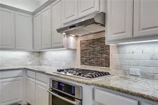 336 Loma Alta Dr, Flower Mound, TX 75022 - Photo 7