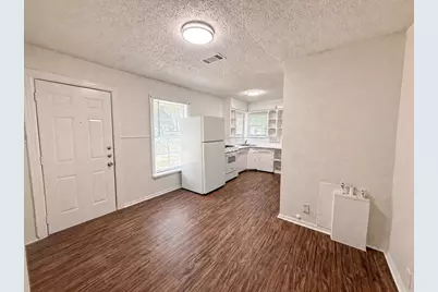 6710 Petain Avenue, Dallas, TX 75227 - Photo 5