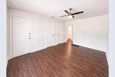 6710 Petain Avenue, Dallas, TX 75227 - Photo 3