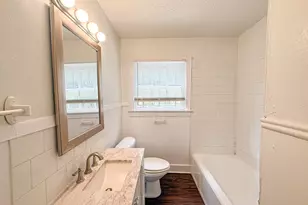 6710 Petain Ave, Dallas, TX 75227 - Photo 9