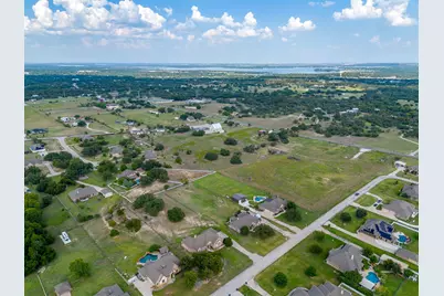 13041 Stacey Valley Drive, Azle, TX 76020 - Photo 35