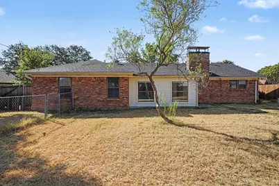 1510 Surry Place Drive, Cleburne, TX 76033 - Photo 31