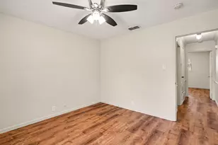 1510 Surry Pl Dr, Cleburne, TX 76033 - Photo 27