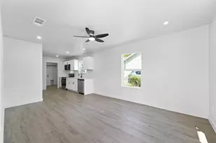 1823 Atlas Dr, Dallas, TX 75216 - Photo 11