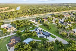 9003 King Air Dr, Granbury, TX 76049 - Photo 35