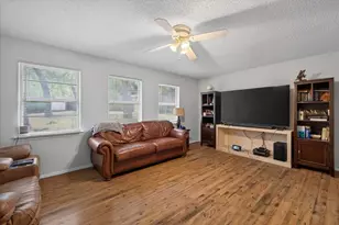 8204 Starnes Rd, North Richland Hills, TX 76182 - Photo 5