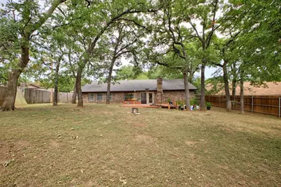 8204 Starnes Road, North Richland Hills, TX 76182 - Photo 31