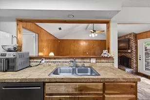 8204 Starnes Rd, North Richland Hills, TX 76182 - Photo 17