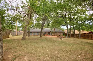 8204 Starnes Rd, North Richland Hills, TX 76182 - Photo 35