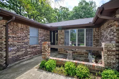 8204 Starnes Road, North Richland Hills, TX 76182 - Photo 3