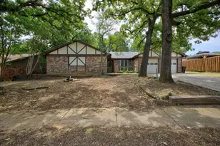 8204 Starnes Rd, North Richland Hills, TX 76182 - Photo 1