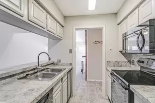 18240 Midway Rd, Dallas, TX 75287 - Photo 21